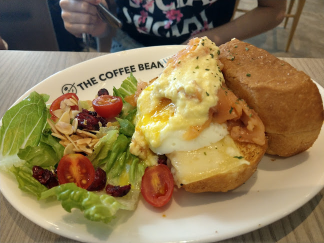 83 Punggol Central, #01-27 Waterway Point, Singapore 828761