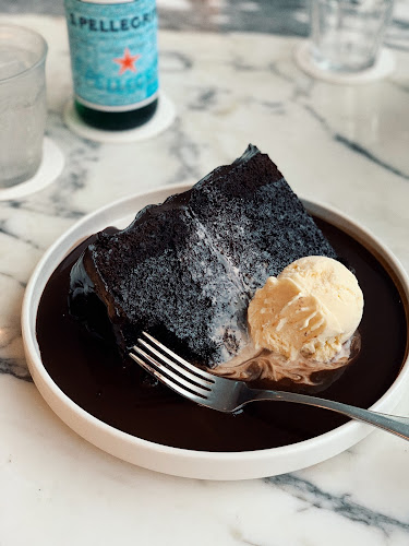 1 Fullerton Rd, #02-03B/04, Singapore 049213