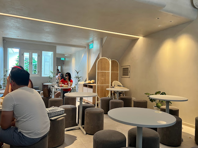 Champion Bolo Bun - Hospitality and gastronomy