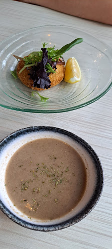 1 Vista Exchange Green, #02-21 The Star Vista, Singapore 138617