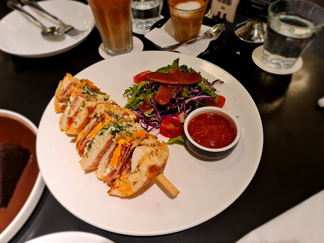 Opinii despre PS.Cafe Paragon în Singapore - Hospitality and gastronomy