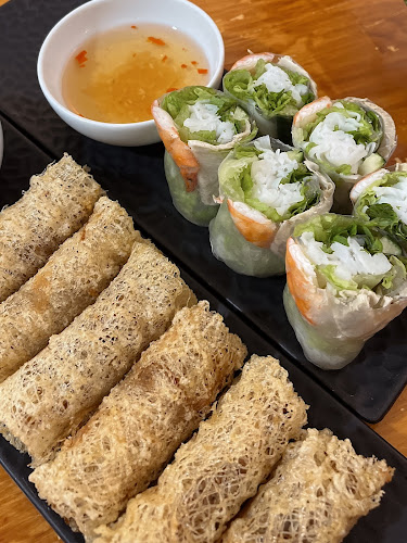 Opinii despre May Pho Culture în Singapore - Hospitality and gastronomy