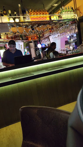 Comentarii opinii despre D'SKUNKS LOUNGE