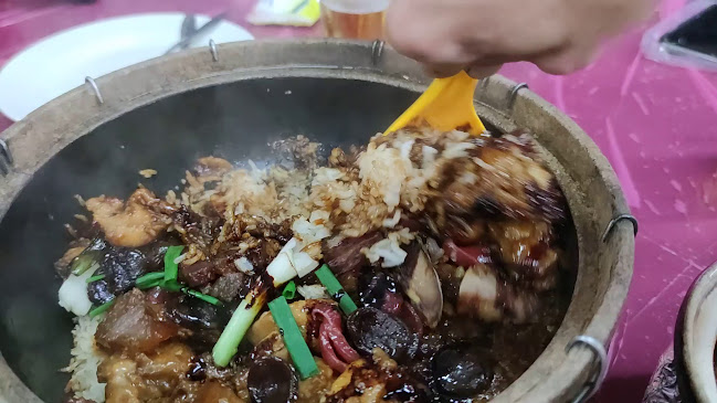 Xiang Jiang Claypot Rice - Singapore