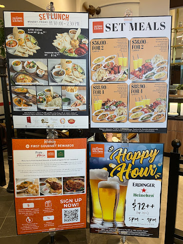 Opinii despre Zaffron Kitchen Star Vista în Singapore - Hospitality and gastronomy