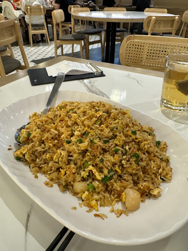 White Restaurant (Sun Plaza) - Singapore