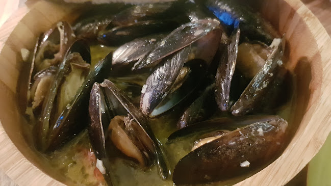 Buttercake N Cream - Hospitality and gastronomy