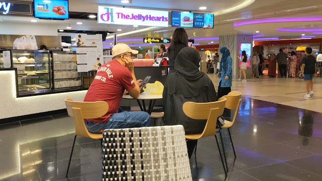 Comentarii opinii despre The JellyHearts@Airport Terminal 3