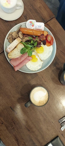 O’Coffee Club (T4) - Hospitality and gastronomy