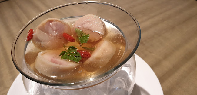 Jiang-Nan Chun - Hospitality and gastronomy