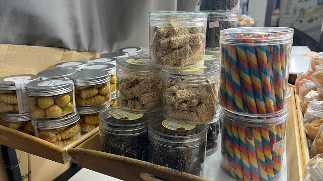 407 Ang Mo Kio Ave 10, #01-747 Teck Ghee Square, Singapore 560409