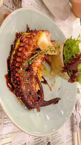 163 Tanglin Rd, #02-142/144 Tanglin Mall, Singapore 247933