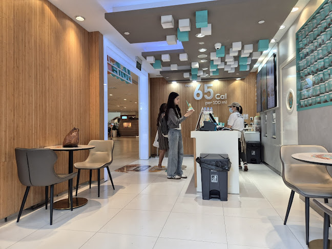 Yolé Plaza Singapura - Hospitality and gastronomy