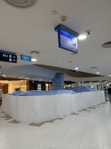 1 Pasir Ris Central St 3, #02-K2 White Sands, Singapore 518457