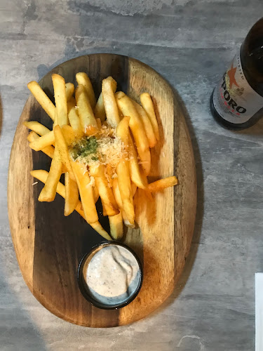 The Masses Singapore - Hospitality and gastronomy