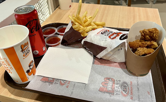 Comentarii opinii despre A&W Jewel Changi Airport