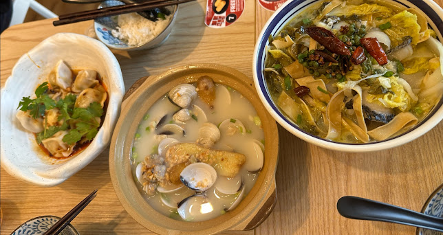 YU YU SUAN CAI Fish - Hospitality and gastronomy