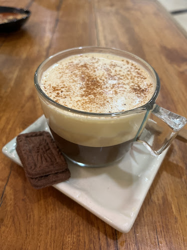 Opinii despre Viet & Beans Bistro în Singapore - Hospitality and gastronomy