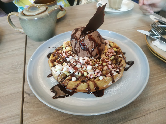 Craftsmen Coffee (Clarke Quay Central) - Hospitality and gastronomy