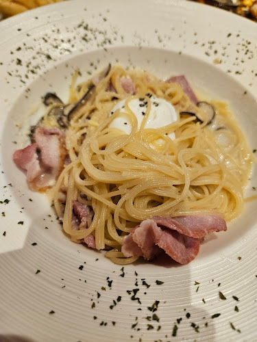 1 North Point Drive, #B1-102, Northpoint City South Wing, Singapore 769098