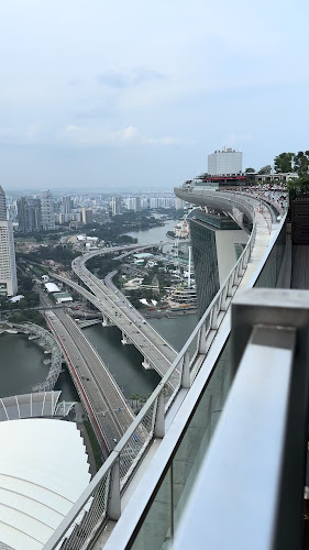 Loulou - French Cuisine & Wine Bar - Singapore