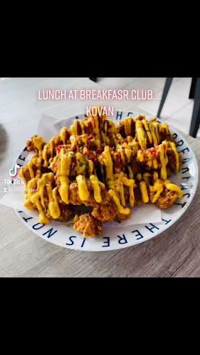 941 Upper Serangoon Rd, Singapore 534709