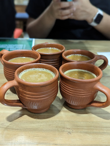 Opinii despre Cow and Farmer Pure Veg Restaurant în Singapore - Hospitality and gastronomy