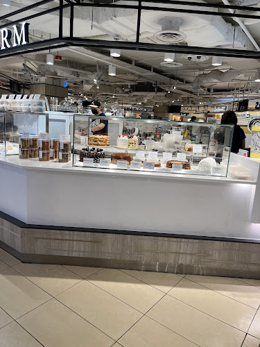 290 Orchard Rd, B1-K5/K6 Paragon, Singapore 238859