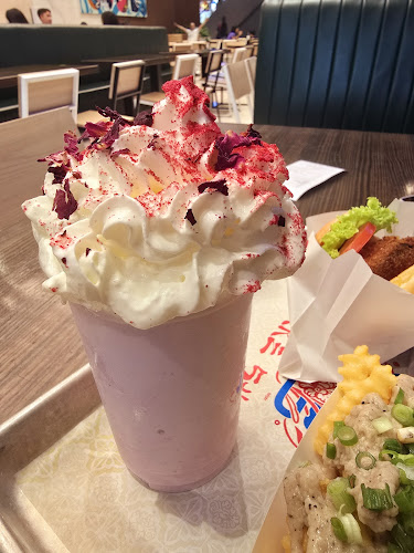 Opinii despre Shake Shack Westgate în Singapore - Hospitality and gastronomy
