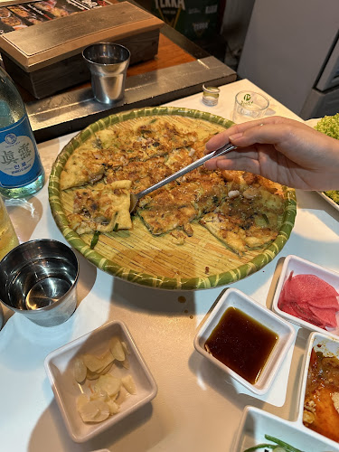 BBQ Friend (BBQ 친구) - Singapore