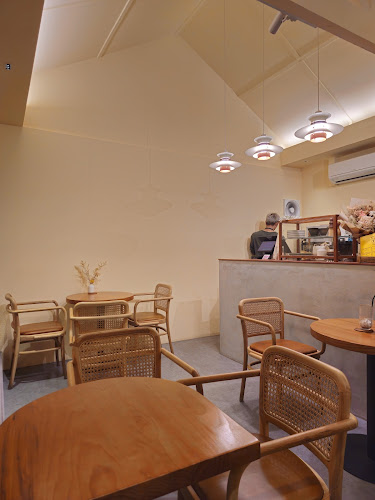 1A Kuo Chuan Ave, Singapore 426888