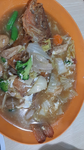 Opinii despre Yuhua Village Market and Food Centre în Singapore - Hospitality and gastronomy