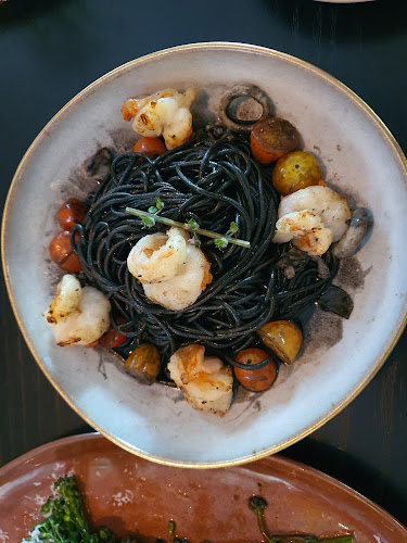 Under Der Linden: Café | Pets Friendly | Events Space | Restaurant | One North | Portsdown | Coffee - Hospitality and gastronomy