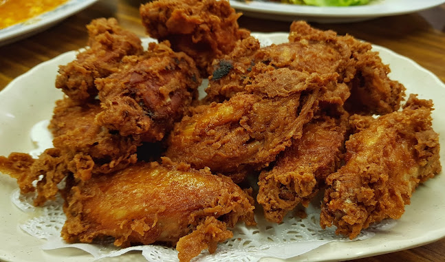 Qiang Lim Seafood Fishhead Steamboat - Hospitality and gastronomy