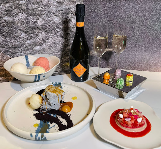 2am: dessertbar - Hospitality and gastronomy