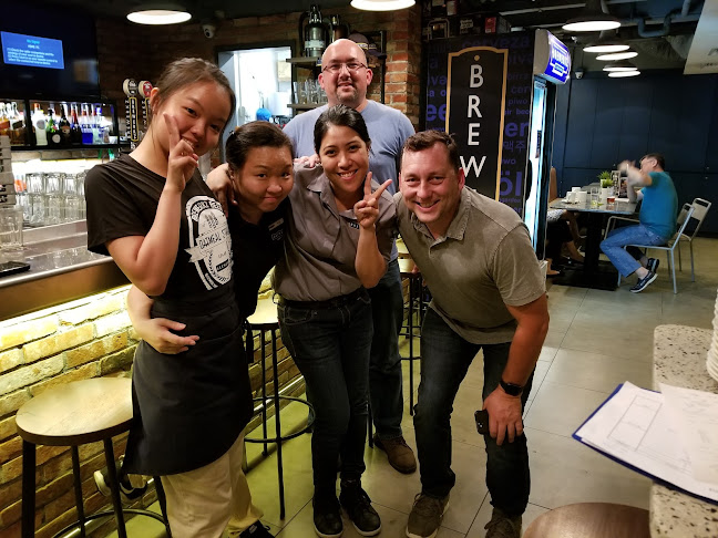 Opinii despre Brewerkz Orchard Rendezvous Hotel în Singapore - Hospitality and gastronomy