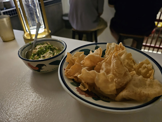 Comentarii opinii despre Lou Shang 楼上