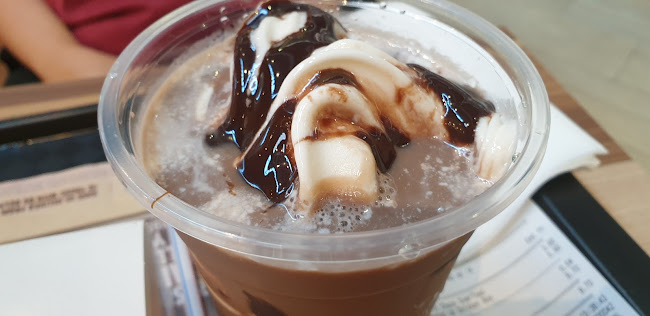 Opinii despre The Coffee Bean and Tea Leaf (Waterway Point) în Singapore - Hospitality and gastronomy