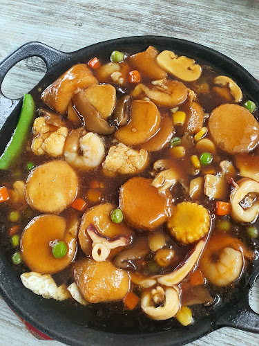 6A Admiralty Rd W, Singapore 757445