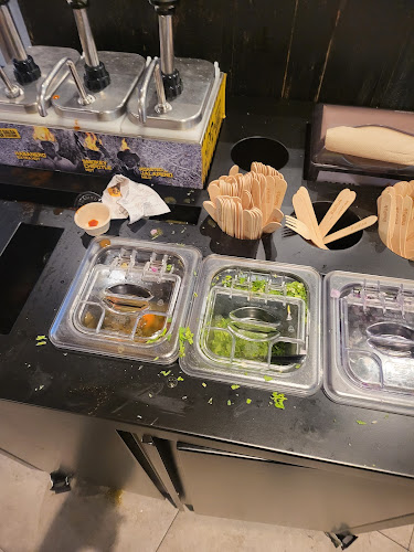 Guzman y Gomez - NEX - Singapore