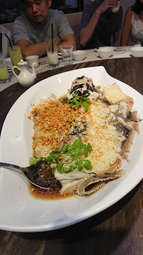 #02-171 Queen's Rd, Blk 3, Singapore 260003