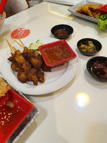 Red Apple Veggie Cafe - Hospitality and gastronomy