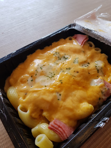 Comentarii opinii despre Chef-in-Box Vendcafé @ Blk 766 Pasir Ris