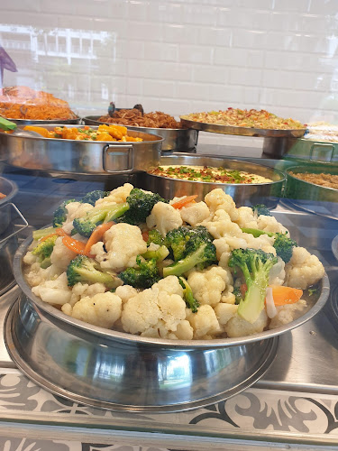 Comentarii opinii despre Tastebud Eating House