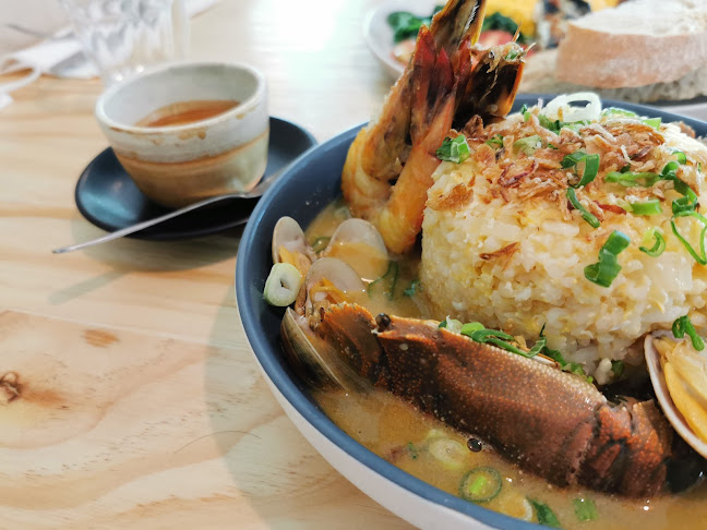 170 Ghim Moh Rd, #01-03 Ulu Pandan CC, Singapore 279621