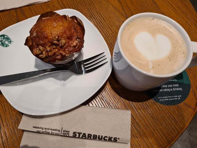 Starbucks Ang Mo Kio Hub - Hospitality and gastronomy