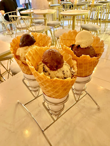 181 Orchard Rd, #02-12 Orchard Central Singapore 238896