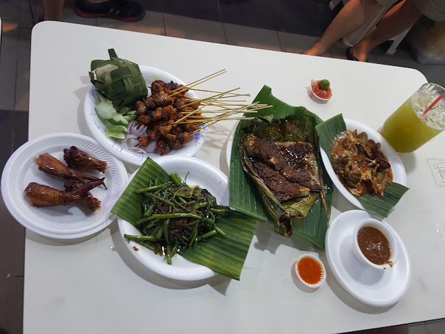 Ang Sa Lee Oyster Omelette - Singapore