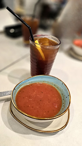 Hot Tomato Bistro - Hospitality and gastronomy