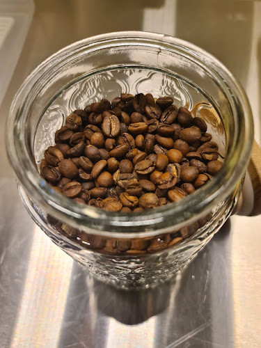 Comentarii opinii despre Ji Yue Coffee (集月咖啡)